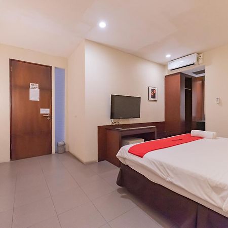Reddoorz Plus @ Cipaganti Street 3 Bandung Bagian luar foto