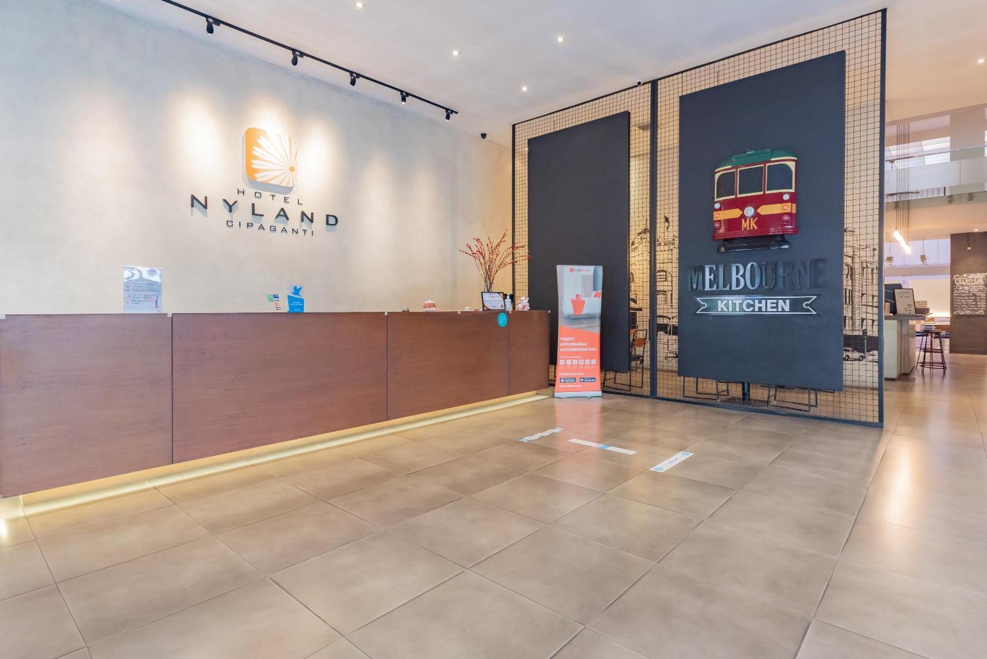 Reddoorz Plus @ Cipaganti Street 3 Bandung Bagian luar foto