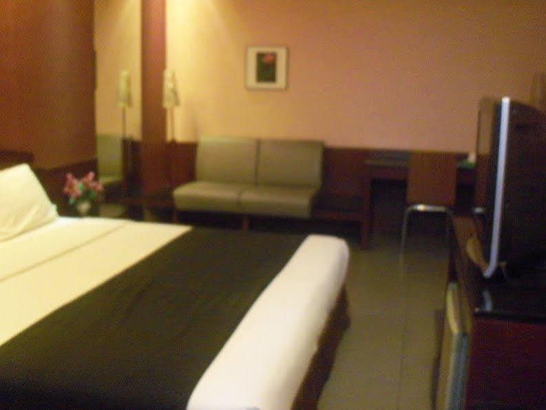Reddoorz Plus @ Cipaganti Street 3 Bandung Bagian luar foto