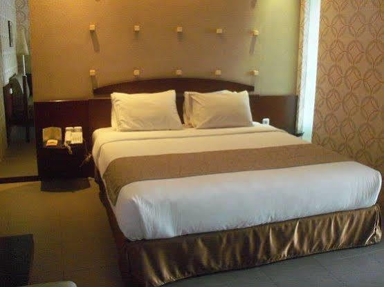 Reddoorz Plus @ Cipaganti Street 3 Bandung Bagian luar foto